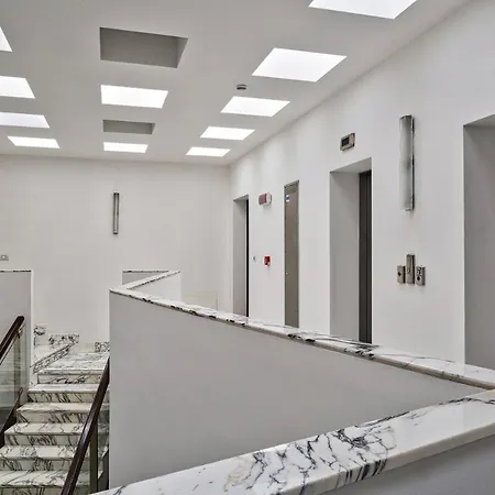 Deluxe By Wonderful Italy *