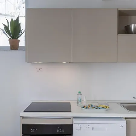 Deluxe By Wonderful Italy Apartment Genua