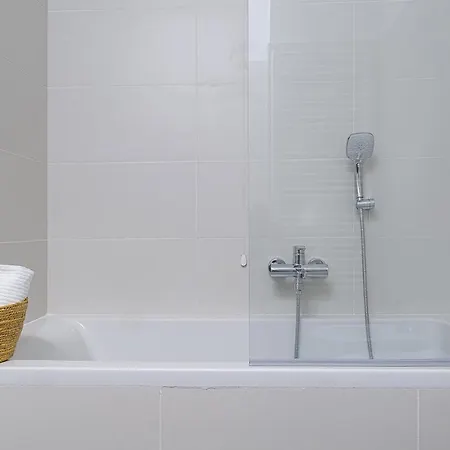 Deluxe By Wonderful Italy