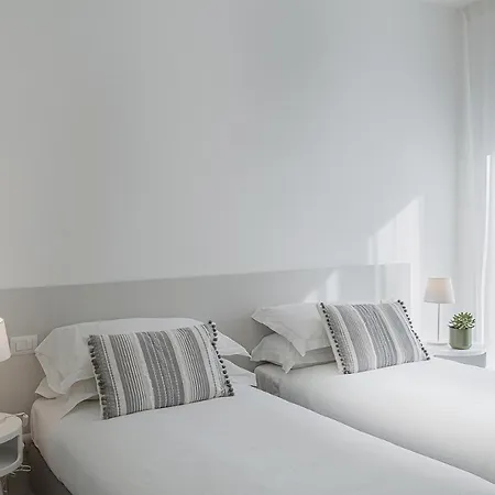 Deluxe By Wonderful Italy *