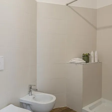 Deluxe By Wonderful Italy Apartment Genua