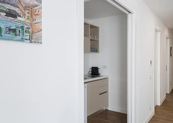 Deluxe By Wonderful Italy Apartman *